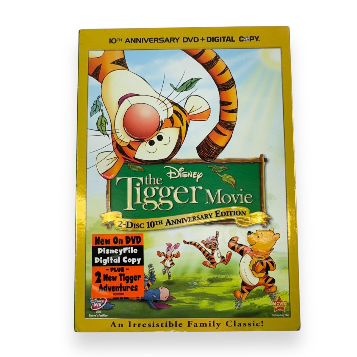 m.o.v.e/10th Anniversary GIGA BEST DVD