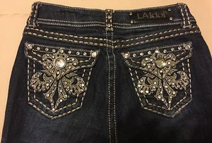 Girls NWOT LA Idol Capri Jeans Size 10 for School, Summer, Vacation - Picture 1 of 3