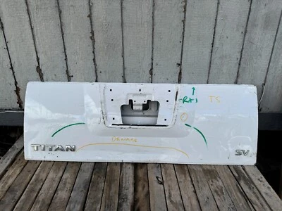 2004 2005 - 2008 2009 2010 年 2011 年 NISSAN TITAN 后置升降机尾盖 — 第 1/4 张图片