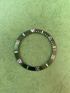 Authentic Rolex Submariner Kermit 16610LV Green Bezel Bezel Insert  Watch Hk800 - Picture 1 of 9