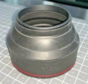 Hoya 52mm Screw-on Rubber Multi Lens Hood - Picture 1 of 6