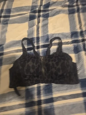 Victoria Secret Leapord Black And Gray 38d Double Bar - Image 1 of 4