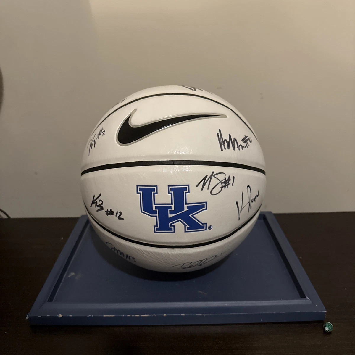 肯塔基野猫NCAA Basketball 原始亲笔签名的项目| eBay