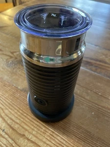 Nespresso Milk Frother Black Model 3594 ~ With Base ~ Tested ~ Works ~ - Picture 1 of 6