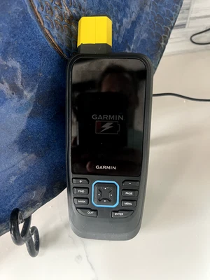 Garmin GPSMAP 86sc 2.6 inch Marine Handheld GPS - Black - Image 1 of 2