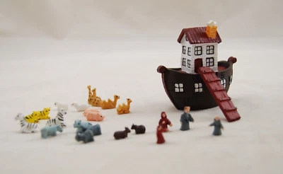 Juguete - NOAH'S ARK T8001 Juego de 25 piezas escala 1/12 casa de muñecas miniatura Foto 1 de 4