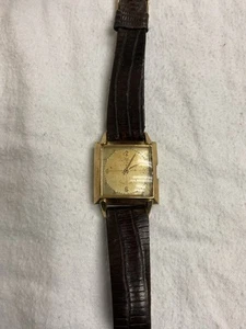 Elgin Wadsworth 645 Wrist Watch 10kt Gold Filled Self Wind Shockmaster 17j Swiss - Picture 1 of 8