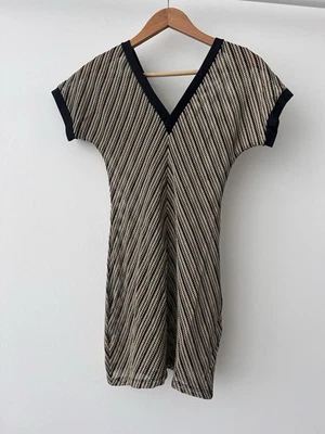 Vestido de playa transparente Luli Fama negro para cubrir la playa XS | Luli Fama Desert Babe Foto 1 de 4