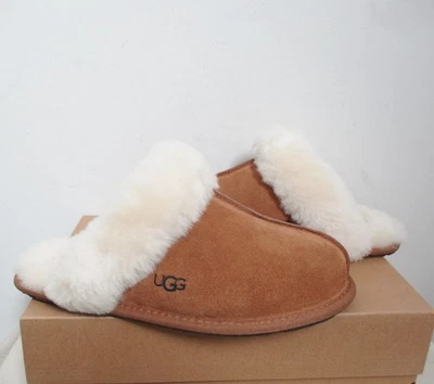 Zapato Zapatilla UGG Para Mujer SCUFFETTE II CASTAÑO Marrón Gamuza 7US NUEVO SIN CAJA PRECIO DE VENTA SUGERIDO POR EL FABRICANTE $100 Foto 1 de 4