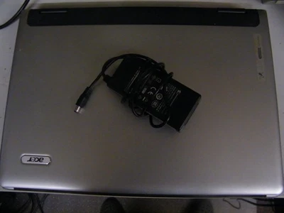 ACER Aspire 7003WSMi  Laptop Notebook mit Netzteil   Windows XP Key - Bild 1 von 4
