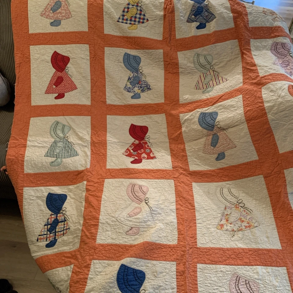 Antique Sunbonnet Baby Quilt with 20 Finished Embroidery Blocks Hand Stitched - Image 1 of 4