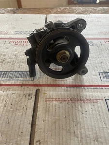 03-05 HONDA CIVIC POWER STEERING PUMP/MOTOR USED OEM - Picture 1 of 8