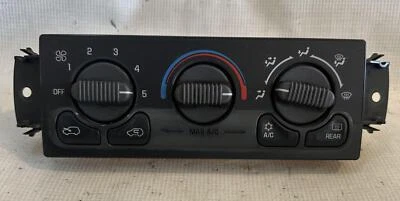 2002 AVALANCHE 1500 AQUECEDOR MANUAL CONTROLE AC ID 15054698 USADO FABRICANTE DE EQUIPAMENTO ORIGINAL - Imagem 1 de 4