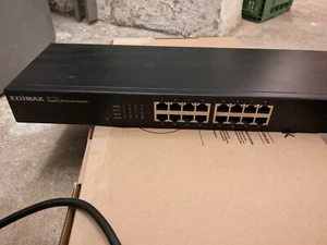 EDIMAX GS-1016 Netzwerk Switch 16 Port - Bild 1 von 3