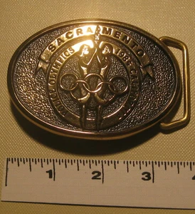 NOS Sacramento California Police Olympics 1984 Gürtelschnalle Messing Neu TBW - Bild 1 von 2