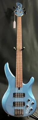 Bajo eléctrico Yamaha TRBX304FTB de 4 cuerdas azul de fábrica Foto 1 de 4