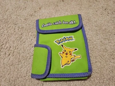 DE COLECCIÓN POKEMON PIKACHU GOTTA CATCH 'EM ALL GAMEBOY ESTUCHE DE TRANSPORTE BOLSA VERDE Foto 1 de 4