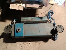 Kurzhubhebebühne Reifendiensthebebühne JACK 2000 pneumati Druckluftbühne 2 Punkt