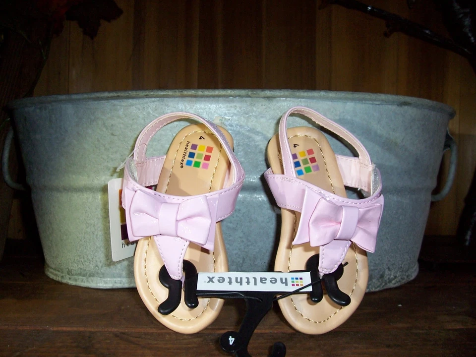 HEALTHTEX GIRL INFANT SLIPPERS WITH PINK BOW SIZE 4 COLOR PINK EASTER SHOES NEW - Image 1 of 1