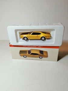 Readers Digest - 1969 Oldsmobile 442 GM Diecast - Picture 1 of 3