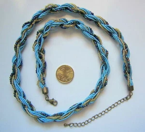 Collar trenzado rocalla cristal y goma azul varias filas bronce 56 cm bisutería - Imagen 1 de 4