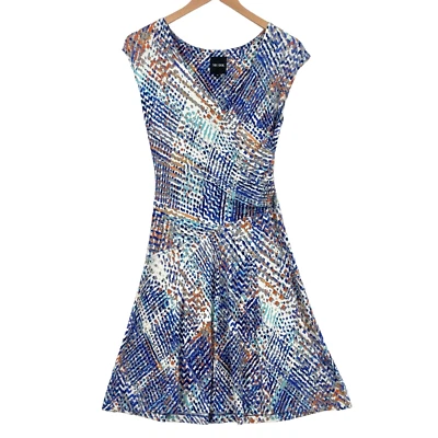 Vestido NIC+ZOE Fit & Flare Mujer Pequeño PP Multicolor Geo Estampado Tejido Rayón Cuello en V Foto 1 de 4