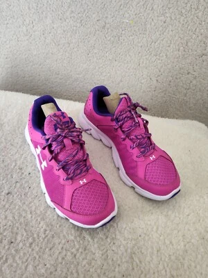 Under Armour Pre Assert 6 Niñas Tenis 6Y Rosa Malla Encaje Zapatos Atléticos para Correr Foto 1 de 4