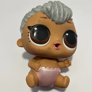 LOL Suprise! Muñeca Oh Ooh La La Baby Sorpresa Lil Kitty Queen Solo Pelo Brillo - Imagen 1 de 2