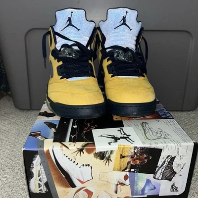 Nike Air Jordan 5 Retro Michigan Inspire - Talla 12 - *Excelente estado* Foto 1 de 4