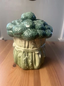 Broccoli Cookie Jar by Poppy Trail California Pottery Vintage - Picture 1 of 12