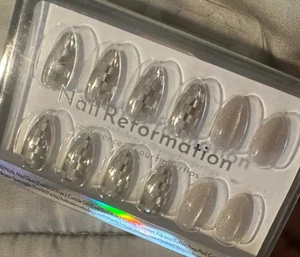 Nail Reformation Disco Karierte Mandel Press On Nägel Set mit Kleber & Werkzeug - Bild 1 von 3