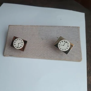 Vintage Clock Cuff links Costume Jewelry Nice Shape OLD UNMARKED - Picture 1 of 12