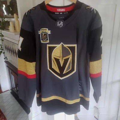 Auténtica camiseta inaugural Adidas de Los Vegas Golden Knights William Karlsson 56 Foto 1 de 4