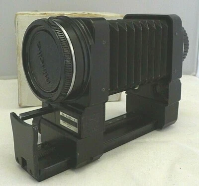 Minolta M - Auto - B Bellows Focusing Rail with MI Adapter - Vintage - Image 1 of 4