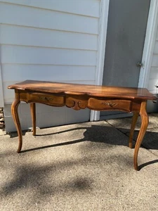 Beautiful Ethan Allen Country French Sofa Console Table #26-9301 Finish #236 - Picture 1 of 23