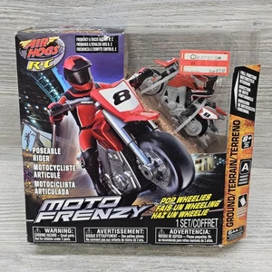 Air Hogs RC Moto Frenzy Motorcycle Remote Control Pop Wheelies 8+ Spin Master - Picture 1 of 15