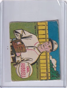 1943 R302-01 M.P. & Co Carl Hubbell - New York Yankees - Picture 1 of 2