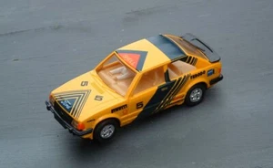 SCALEXTRIC C394 Vintage FORD ESCORT XR3i "SHELL" Sports Saloon Slot Car 1987 - Picture 1 of 3