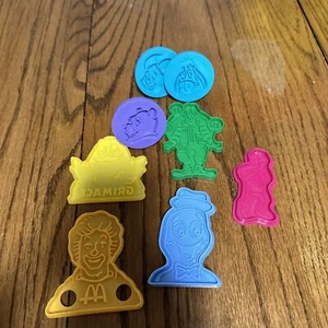 Vintage Wilton Ausstechformen McDonald’s Eeyore Winnie Puuh Oktopus wackelt - Bild 1 von 11