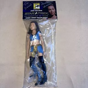 SIGNED Star Trek Mirror Mirror Marlena Moreau Figure SDCC EXCLUSIVE AUTOGRAPHED - Picture 1 of 10