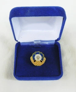 Pin 55 años Hermandad Internacional de Trabajadores Eléctricos con estuche - Imagen 1 de 1