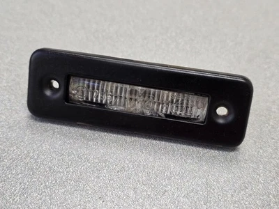 LUZ DE MATRÍCULA ORIGINAL USADA ORIGINAL PORSCHE 928 CON BOMBILLA GRIETA #6 Foto 1 de 4