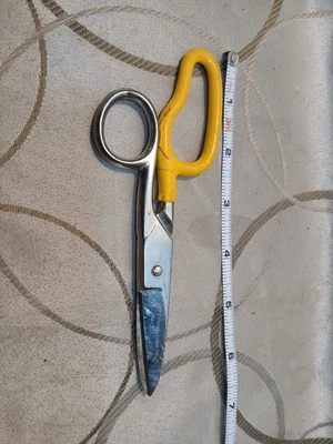 Klein Electric Scissors - Image 1 of 4
