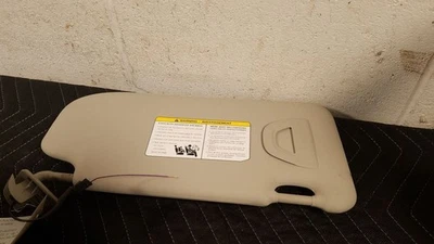 Parasol para conductor con iluminación sin techo corredizo se adapta a 17-18 QASHQAI 2264317 Foto 1 de 4