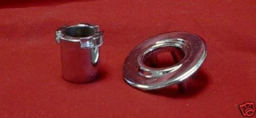 Nuevo de Lote Antiguo MoPar 1971 1972 Plymouth Roadrunner GTX CROMO ANTENA ADAPTADOR/TUERCA Juego Foto 1 de 1