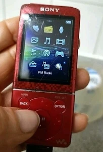 Sony Walkman NWZ-E474 8GB Digital Media Player With FM Radio - PINK - Picture 1 of 8