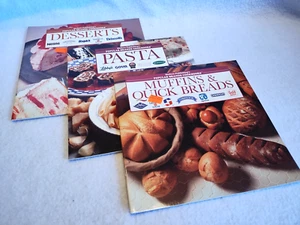 3 Taschenbücher beliebte Marken Kochbücher Pasta, Brads, Desserts neu siehe Bilder - Bild 1 von 7