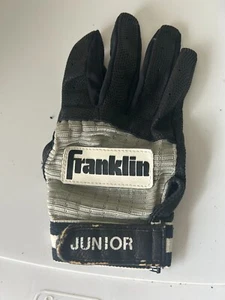 SEATTLE MARINERS KEN GRIFFEY JR "THE KID" HALL OF FAMER GAME WORN BATTING GLOVE - Picture 1 of 2