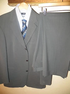 TWO 2 LOT Mens Hugo Boss Grey Wool Suits Blazer Sports Coat 42 Reg Pants 38 X 30 - Picture 1 of 12