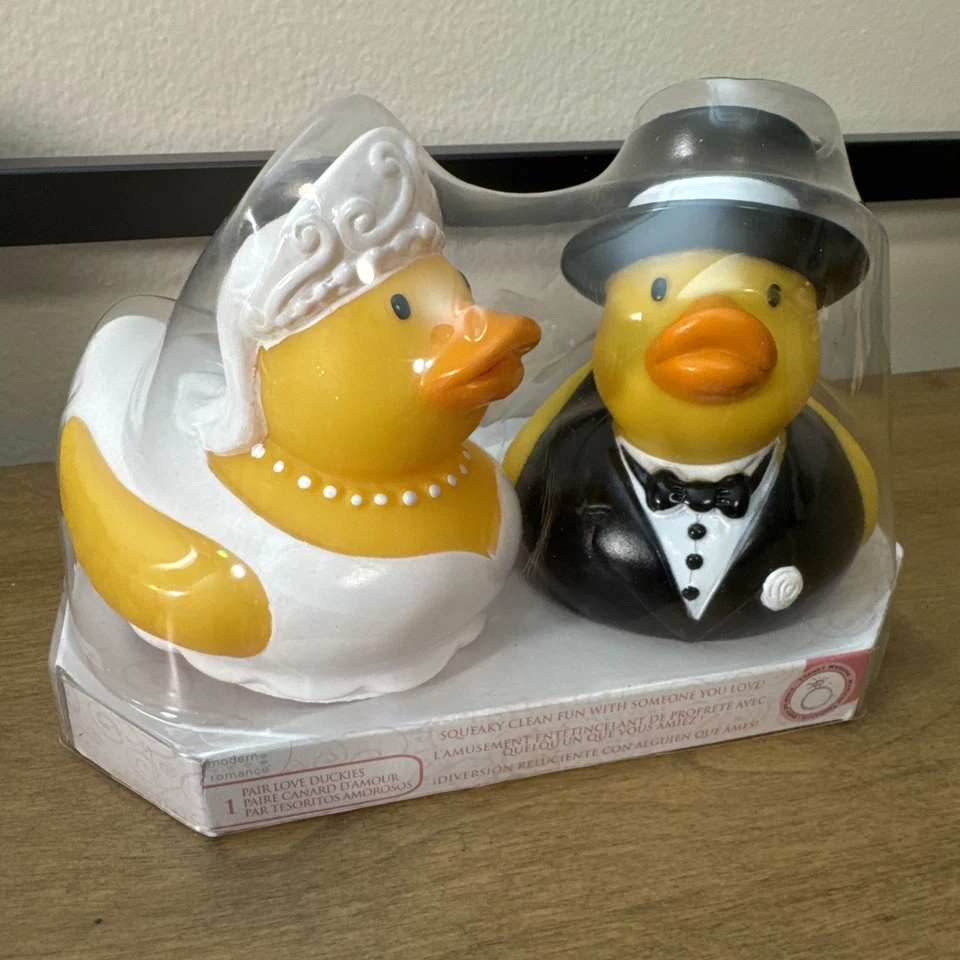 Wedding Rubber Ducky Set of 2 Bride Groom Love Duckies